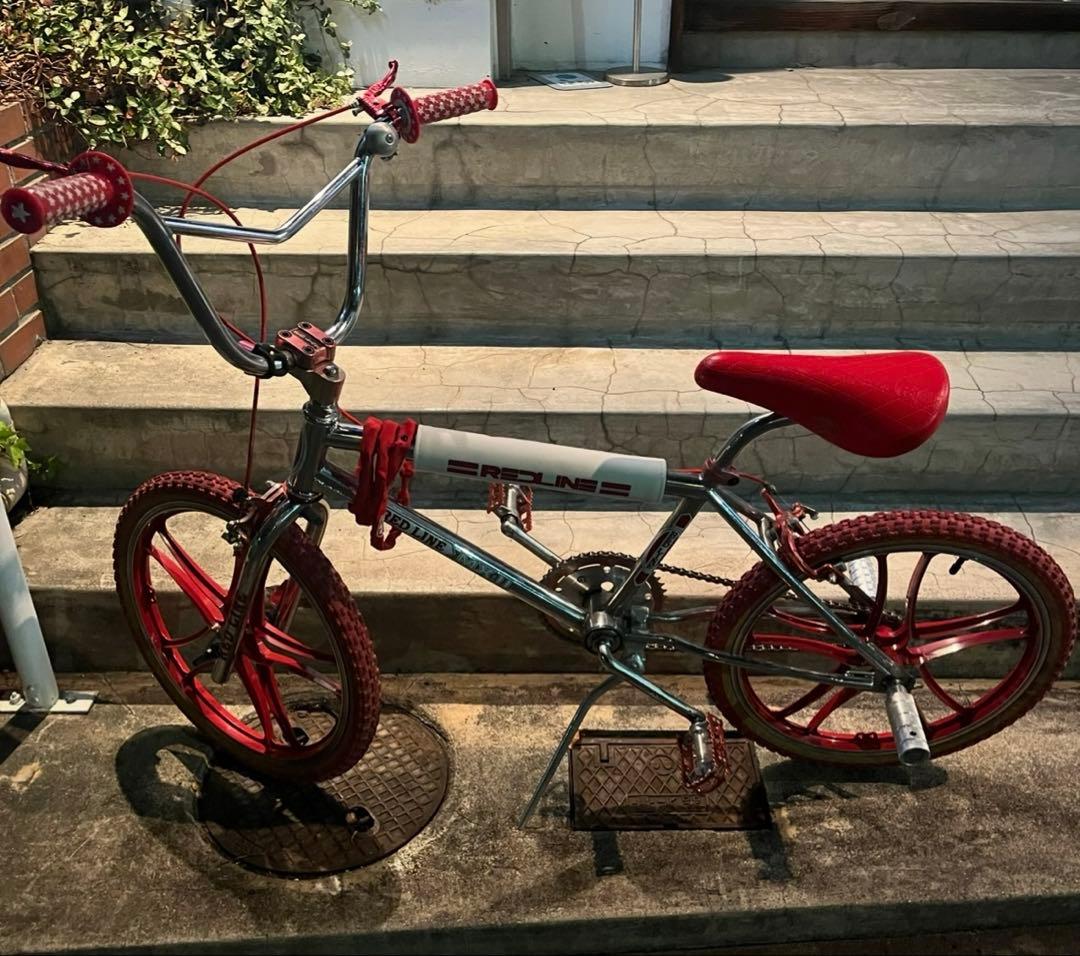 BMX Red line ヴィンテージ　※タイヤ空気無し
