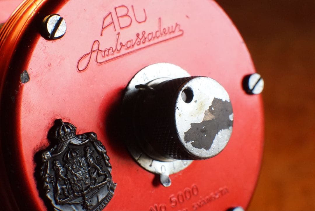 ABU アンバサダー 5000 メンテ済 フレーム修正済