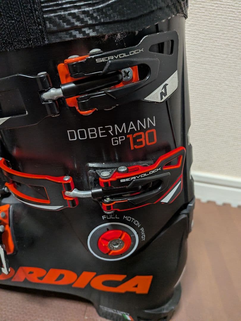 スキー DOBERMANN GP 130