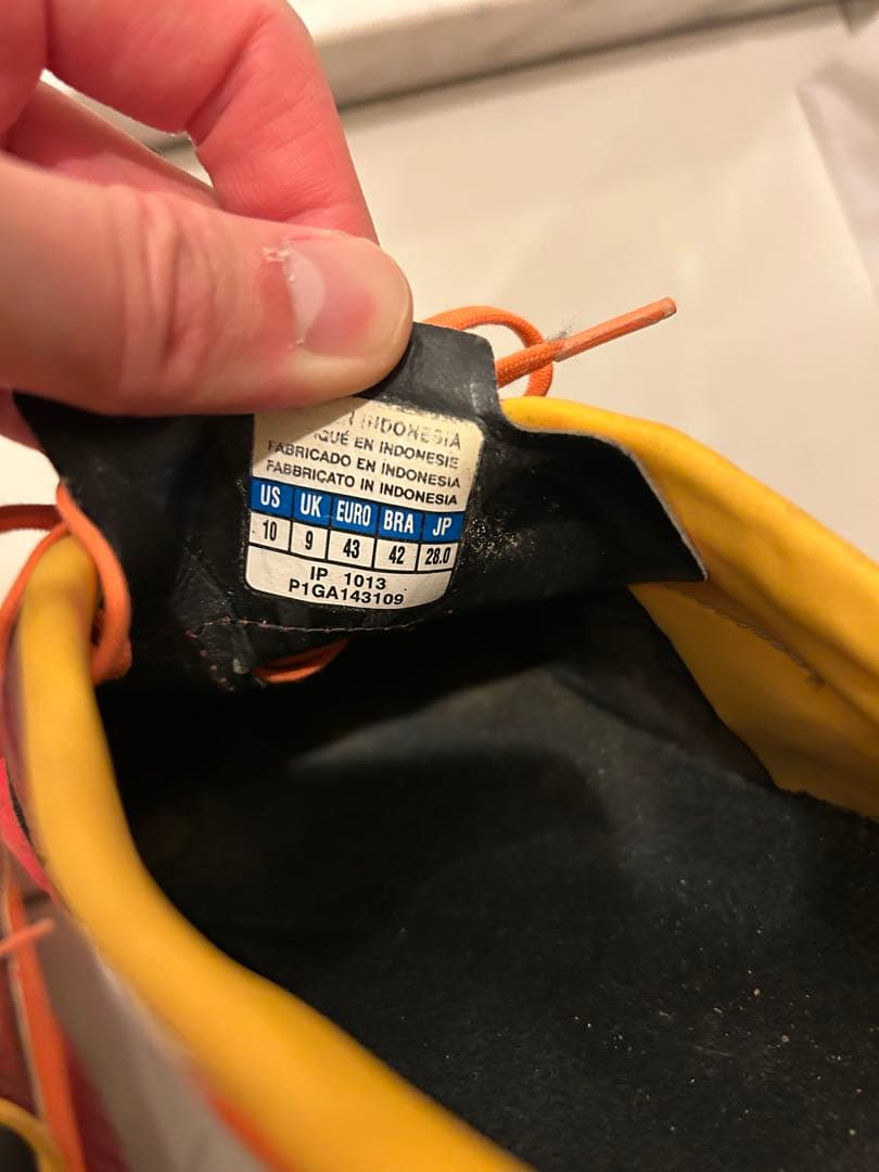 Mizuno サッカーシューズ オレンジ　Ignitus イグニタス　28cm