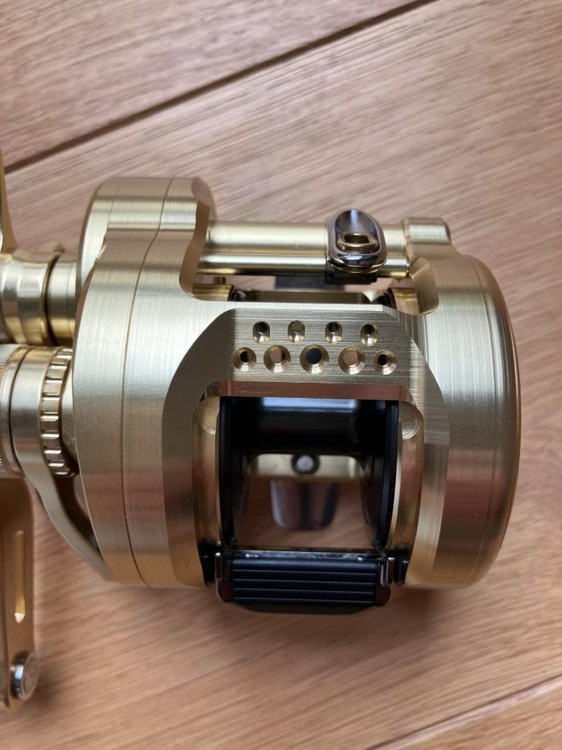 シマノ　22オシアコンクエスト 301PG 新品未使用