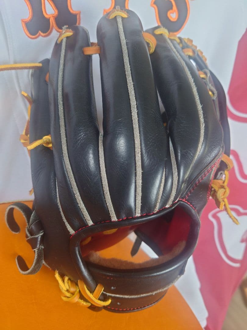 ZETT プロステイタス　硬式内野手グローブ　吉川尚輝モデル