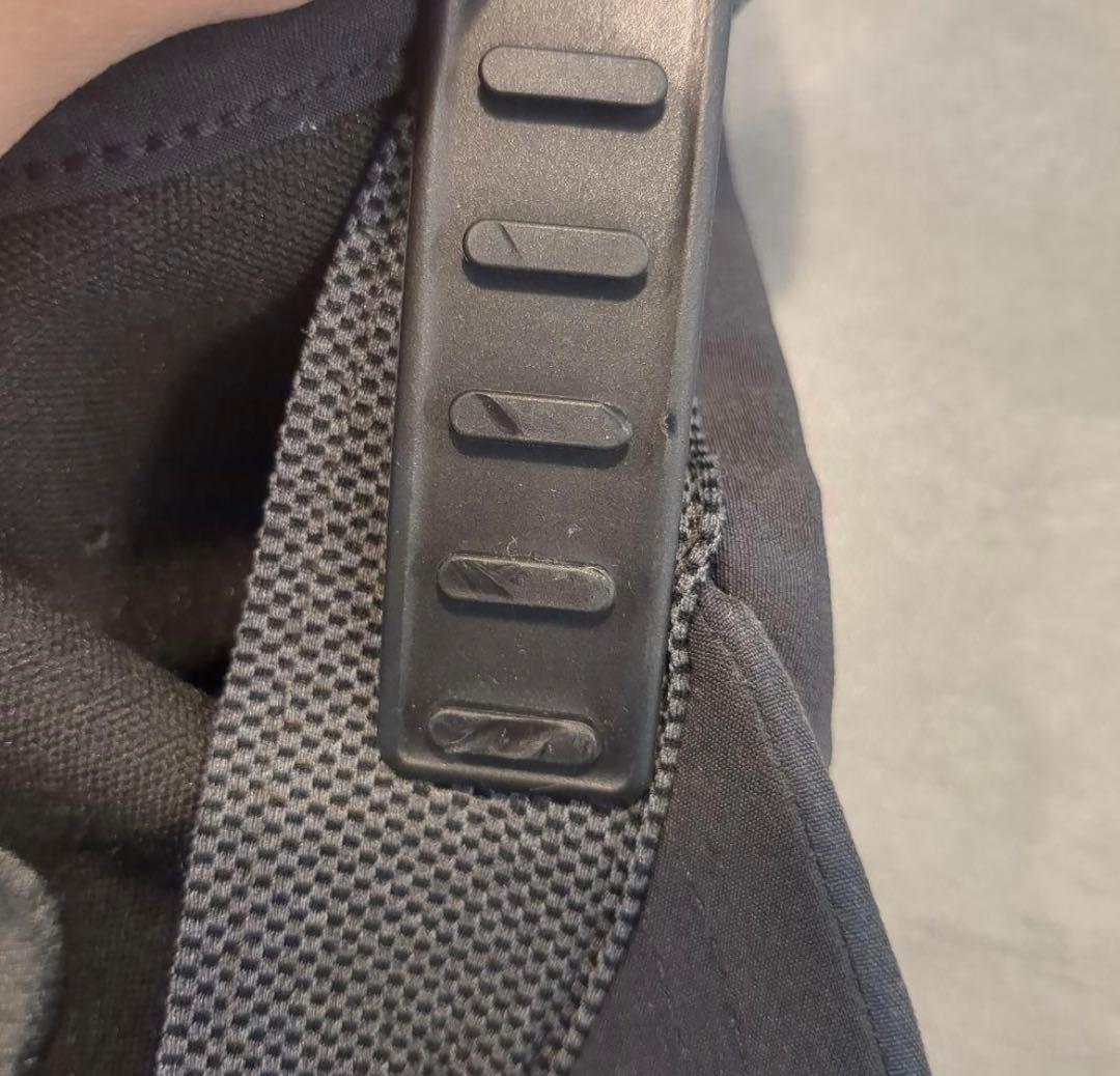期間限定　Lululemon ブラックキャップ 調整式