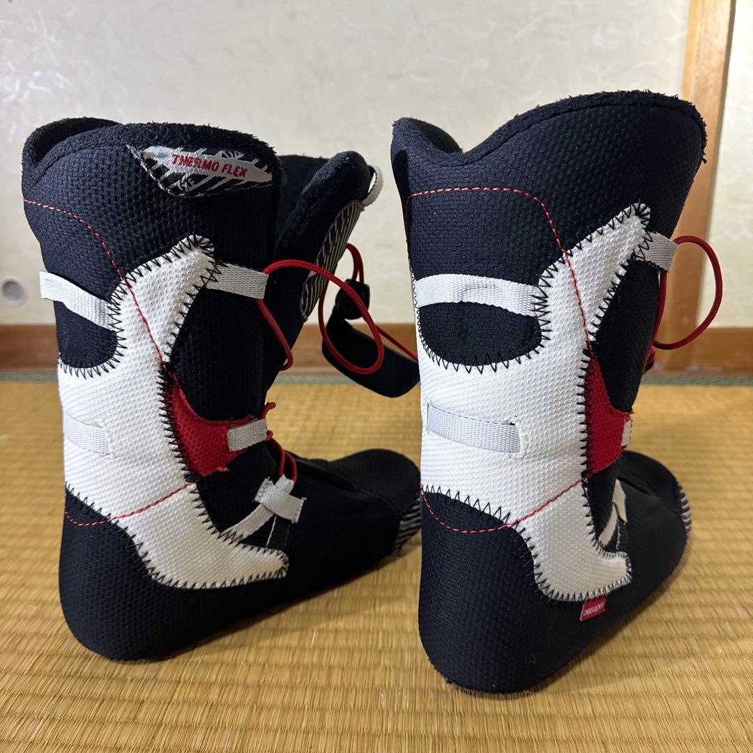 女性用スノーボードブーツ DEELUXEインナー