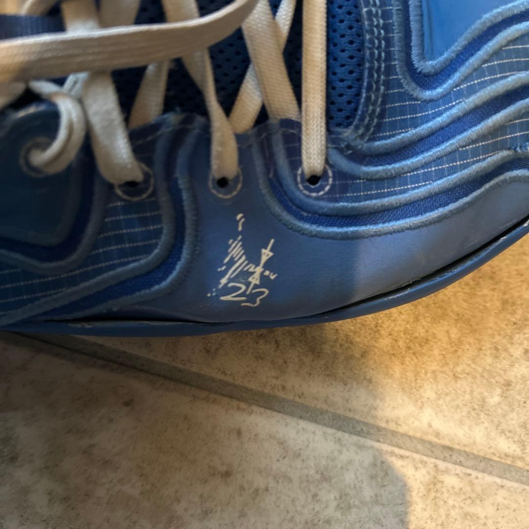 青 バスケットボールシューズ tatum3