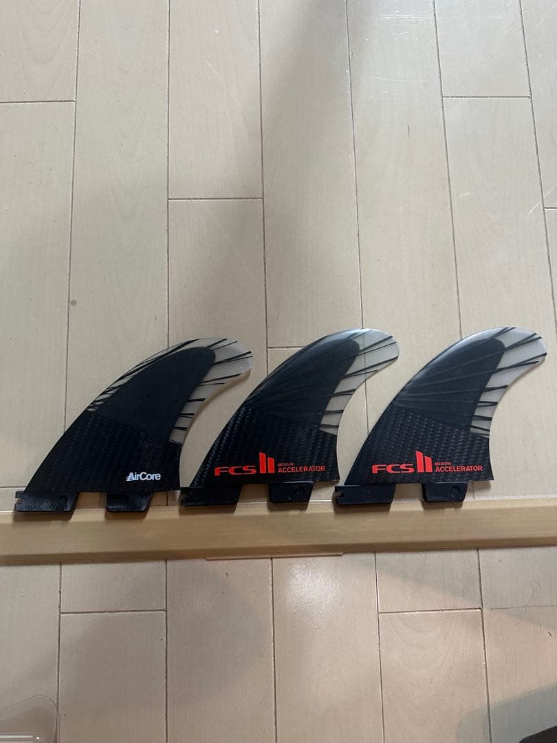 FCS II ACCELERATOR フィン MEDIUM