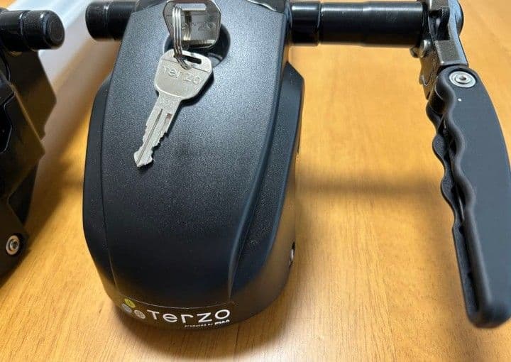 Terzo テルッツォ ルーフサイクルキャリア　EC21SA 2台分セット