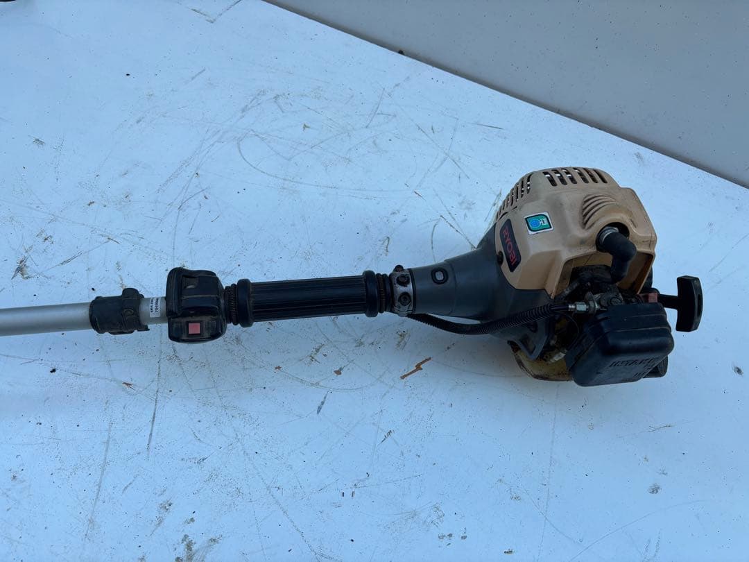 RYOBI エンジン刈払機（草刈機）EKK-220TA