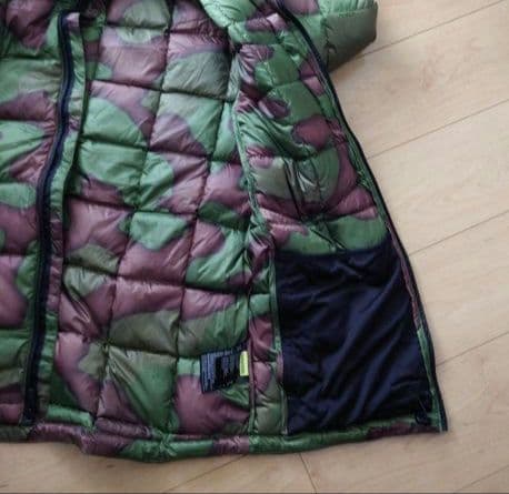 新品　バートン　INSULATOR DOWN ダウンジャケット L 迷彩