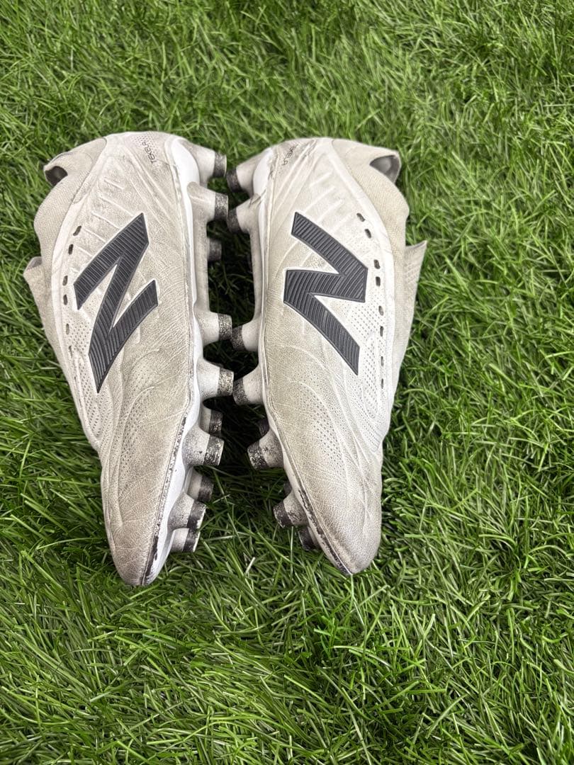 New Balance サッカーシューズ テケラ