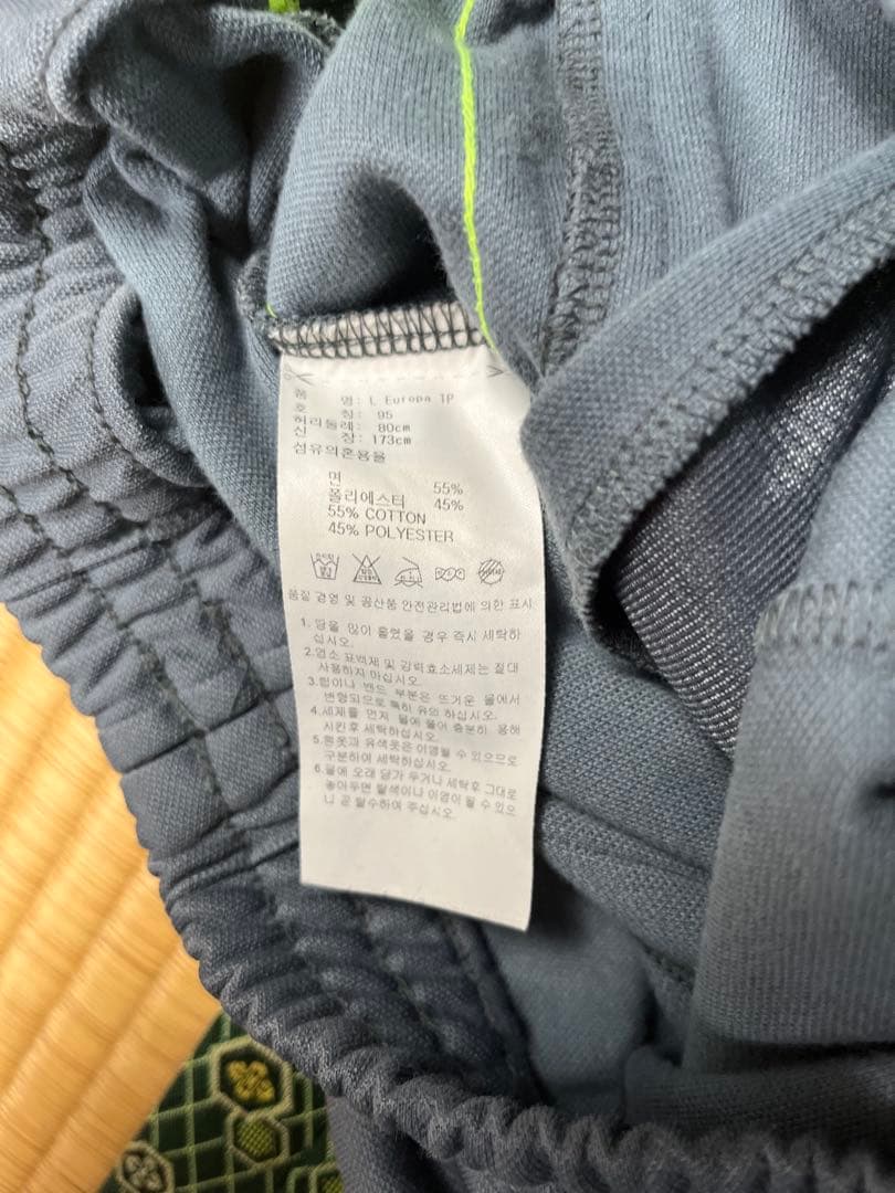 限定色　adidas firebird ヨーロッパ トラックパンツ