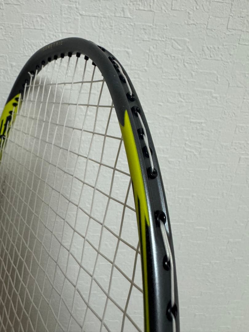 YONEX アークセイバー7プロ　4UG5