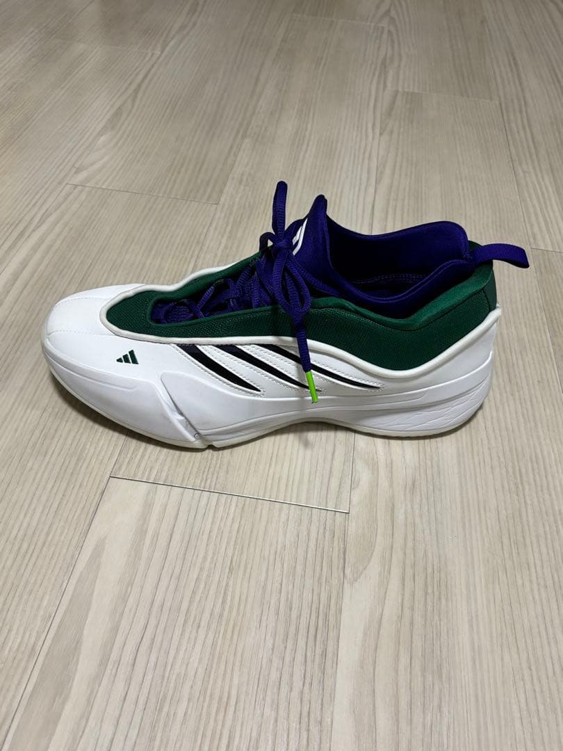 adidas バスケットボールシューズ ホワイト/グリーン/ネイビー