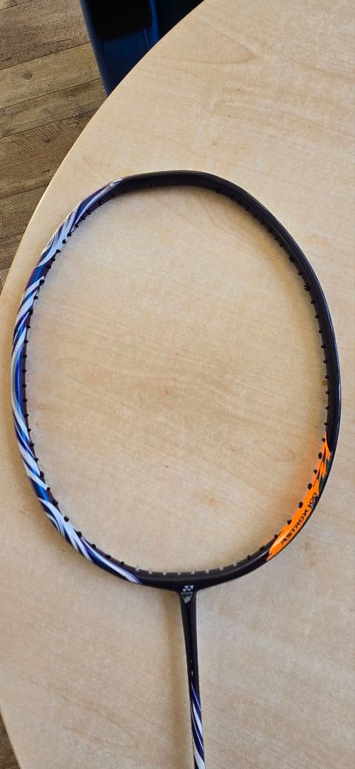 YONEX バドミントンラケット アストロクス100zz 廃盤品