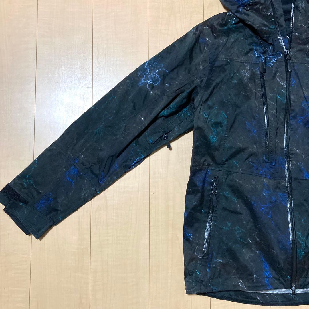 人気✨YONEX ヨネックス スノーボードウェア ジャケット L メンズ 総柄