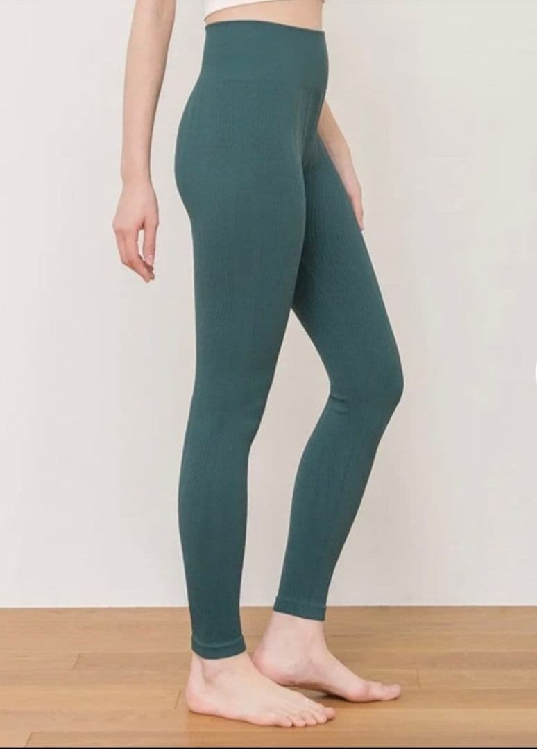 SUKALA スカーラ ウエーブリブアクティブレギンス ダークグリーン M