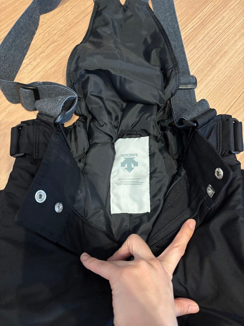 DESCENTE スノーボードウェア 子供用 ピンク系チェック