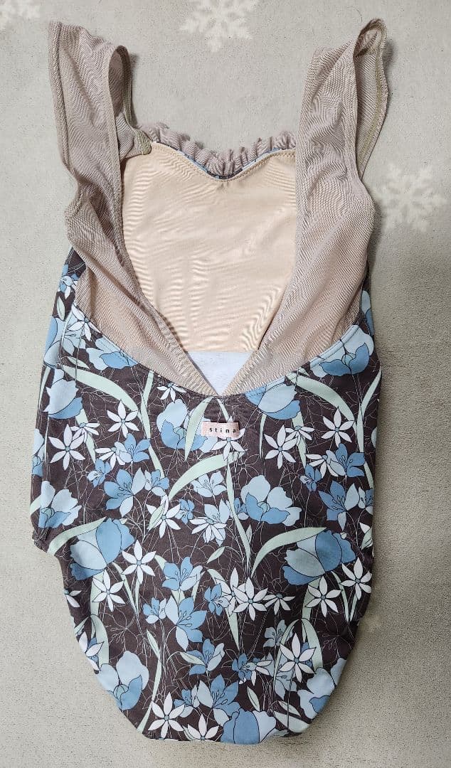 スティナstina　ジュニアS130～140　花柄バレエレオタード
