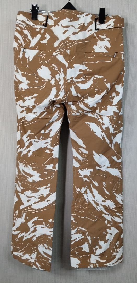 新品 J.LINDEBERG ジェイリンドバーグ 迷彩 スキー パンツ 40