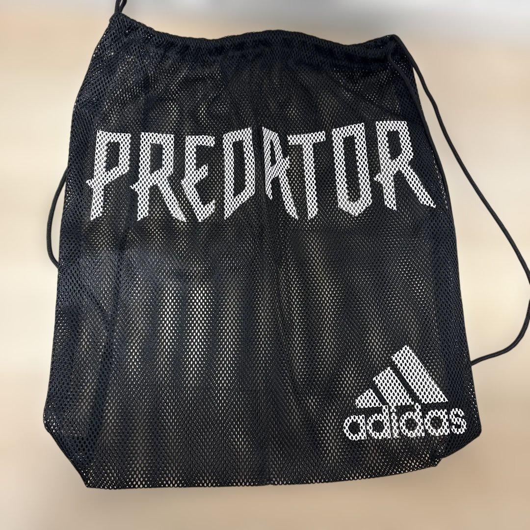 サッカースパイクadidasプレデター18+ 27cm