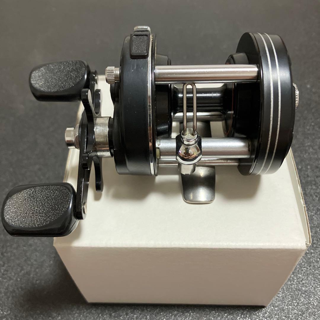 【美品】Daiwa GS3000C ミリオネア