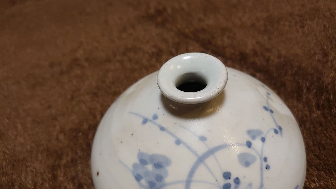 李朝　古染付　明時代　古伊万里　小壺　１客