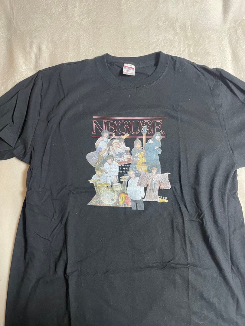 ねぐせ。Tシャツ Lサイズ キーホルダー 缶バッジ まとめ売り