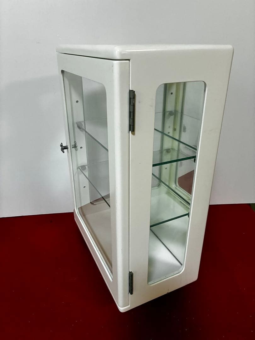 背面ミラー　足つきコレクションケース 縦型