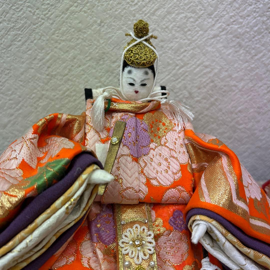 雛人形 オレンジ色 伝統的な雛祭り人形