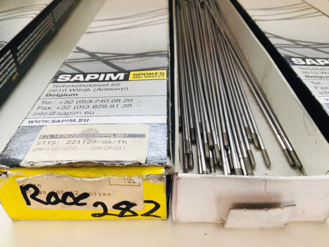 ◉SAPIM・サピム◉スポーク・Race 14G他、開封済みの為に9箱おまとめ！