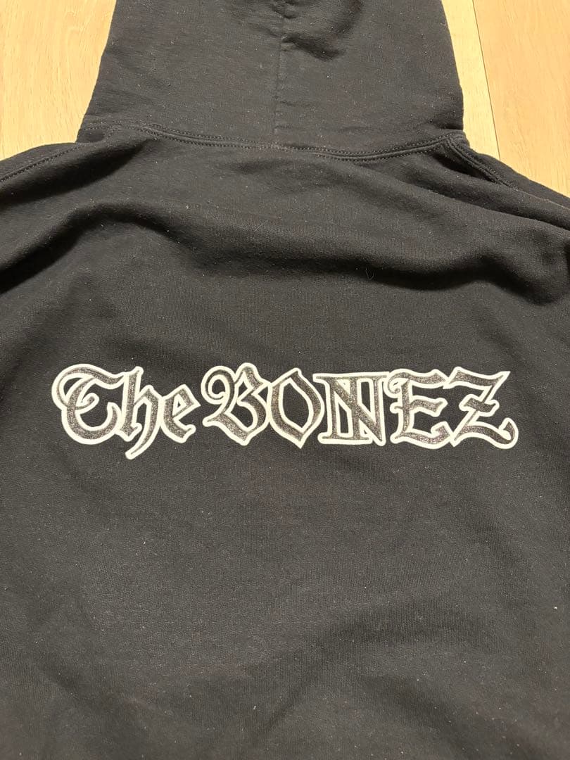 THE BONEZ フーディー (XL)
