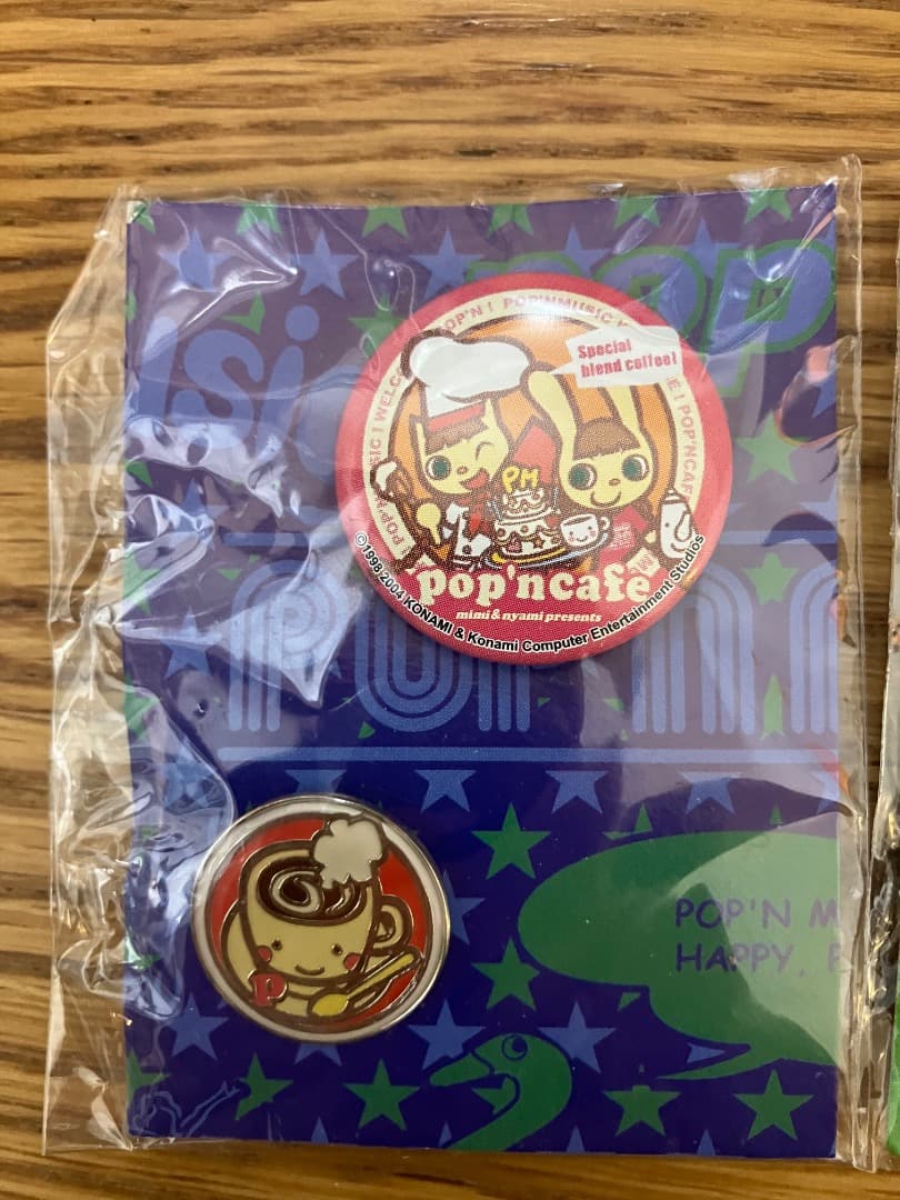 6点　コナミ ポップンミュージック　缶バッジ＆ピンズ 缶バッチコレクション