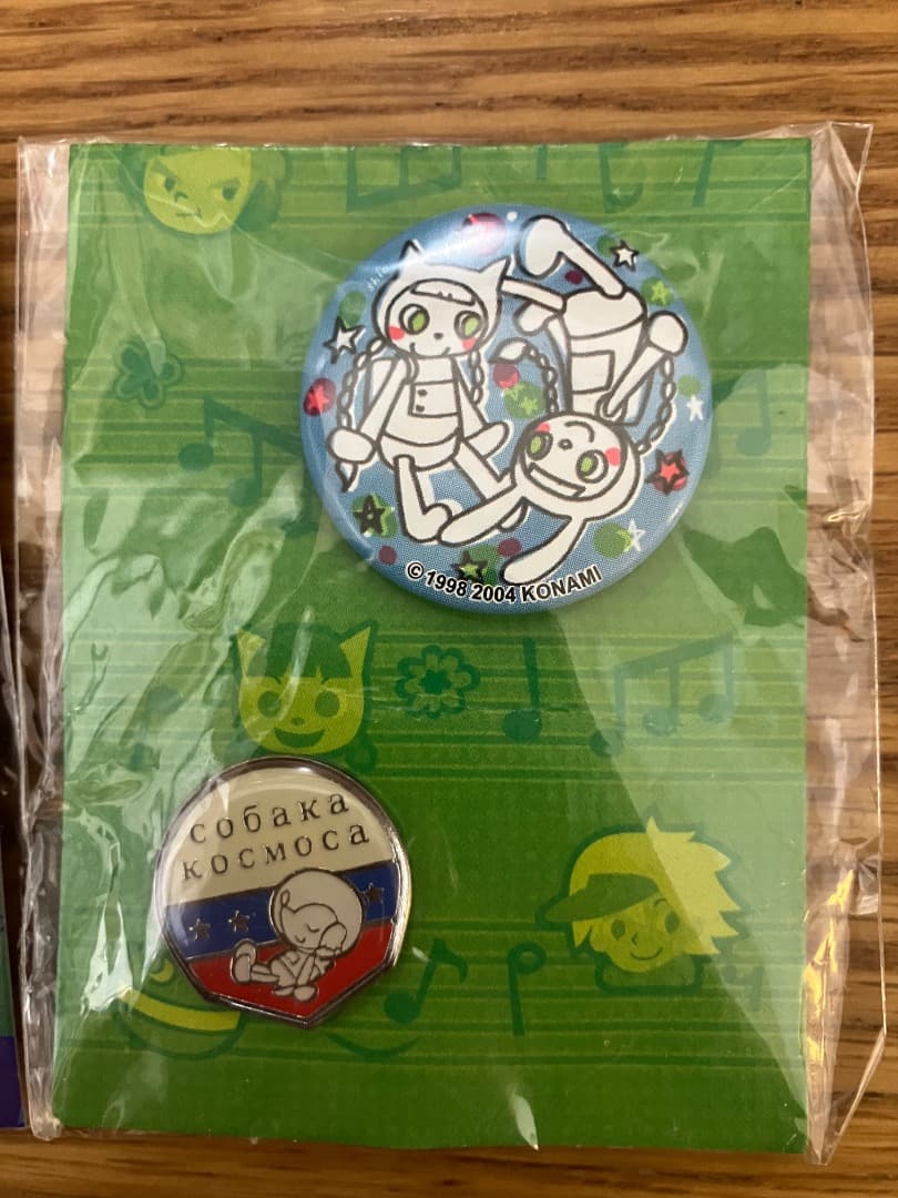 6点　コナミ ポップンミュージック　缶バッジ＆ピンズ 缶バッチコレクション