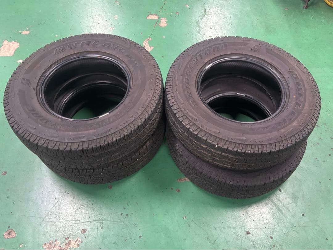 215-80-15 BS デューラーA/T SUV 4本