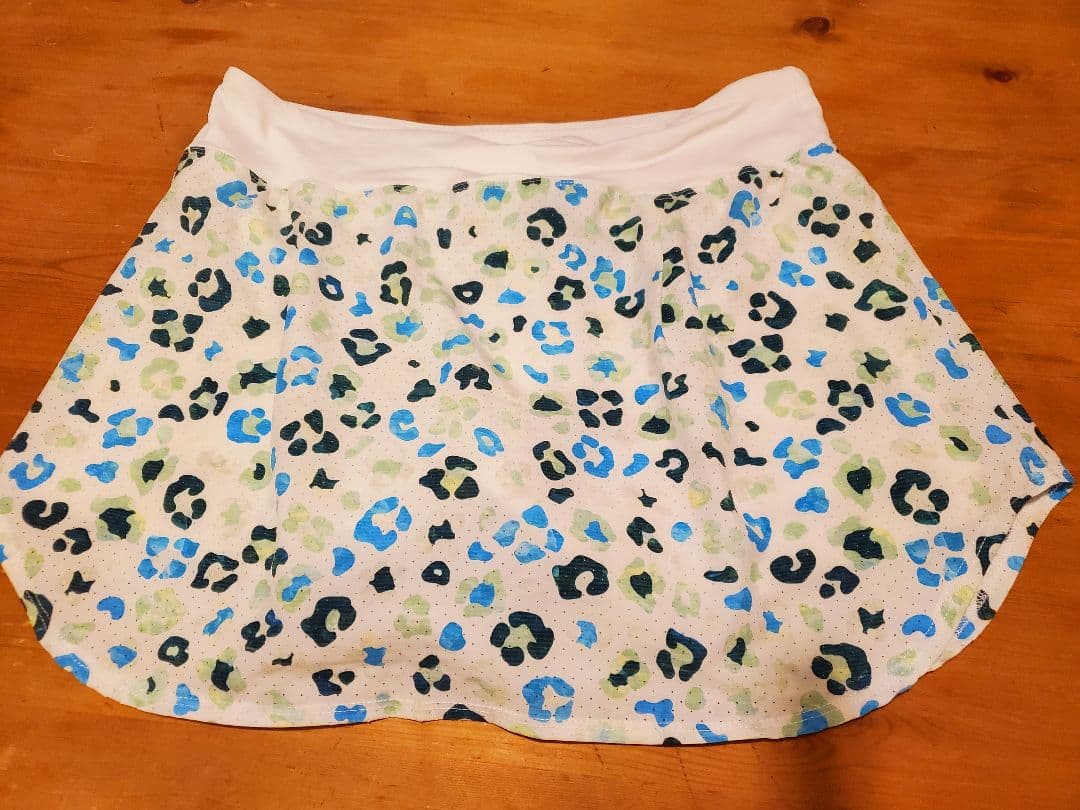 Lija スコート　M