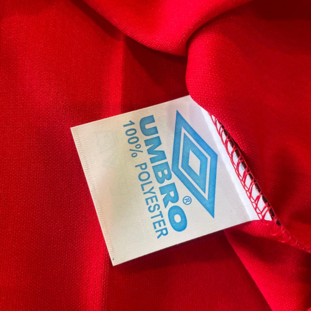 umbro マンチェスターユナイテッド soccer ユニフォーム Mサイズ