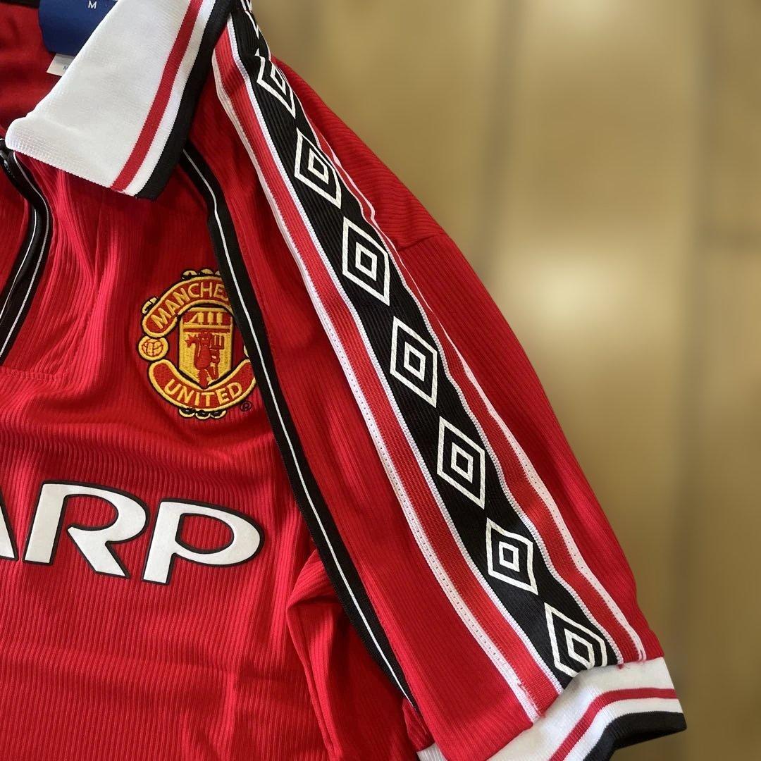 umbro マンチェスターユナイテッド soccer ユニフォーム Mサイズ