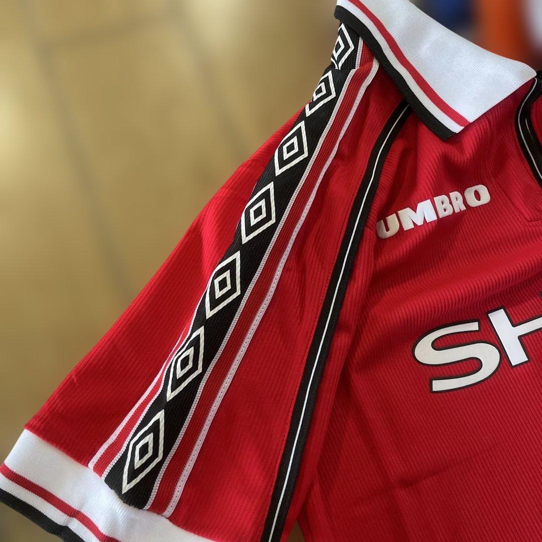 umbro マンチェスターユナイテッド soccer ユニフォーム Mサイズ