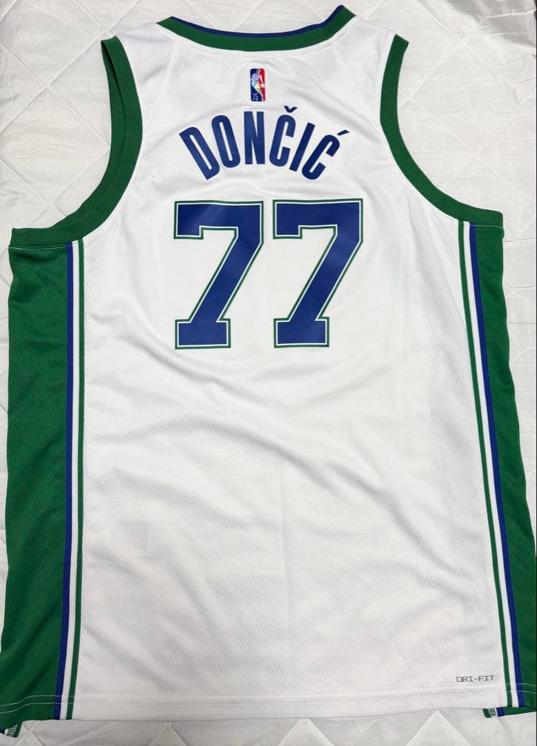 【美品】ルカ・ドンチッチ　 ユニフォーム NBA DALLAS