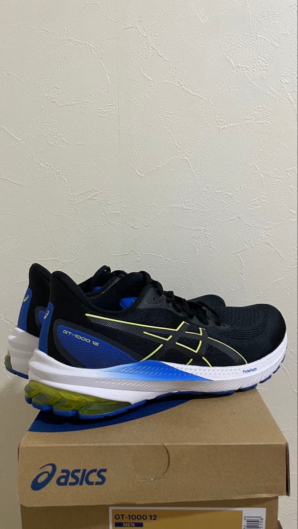 GT1000 ランニングシューズ　トレーニングシューズ　アシックス asics