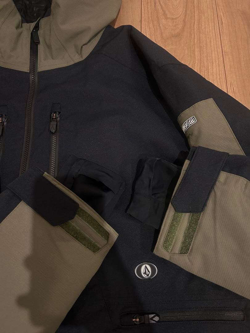 値下げVOLCOM V.CO WFO BAGGY PANT 上下セット　Mサイズ