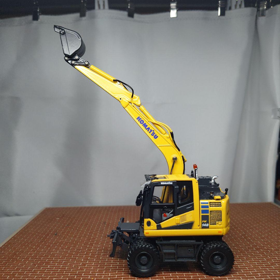 コマツ PW148油圧ショベル(モノブーム)1/50 KOMATSU レトロ仕様