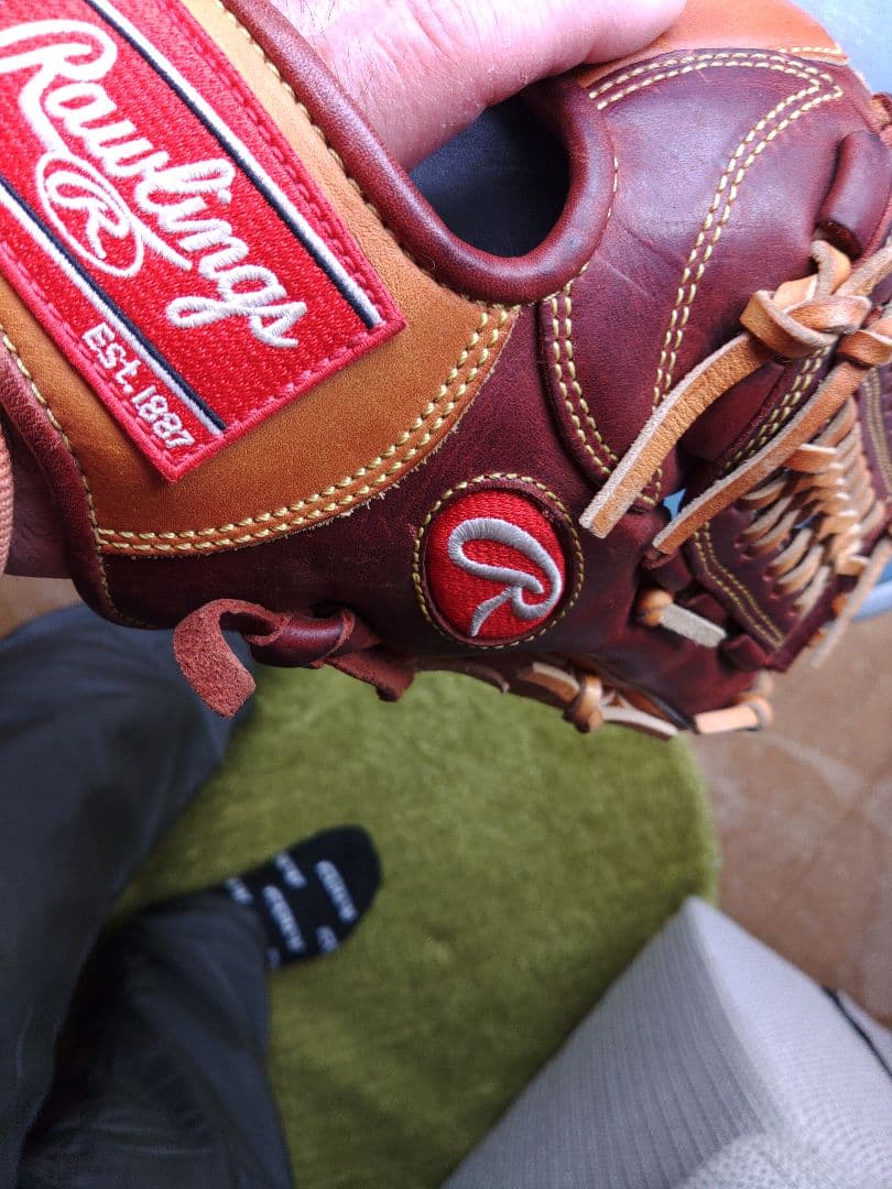 大人気！Rawlings　GR5HH46モデル軟式内野用グローブ