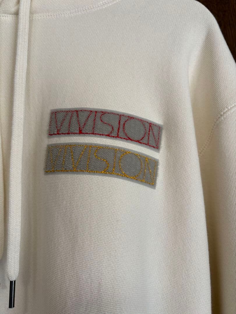 【ほぼ新品！】vivision パーカー Mサイズ 試着のみ ヴィヴィジョン