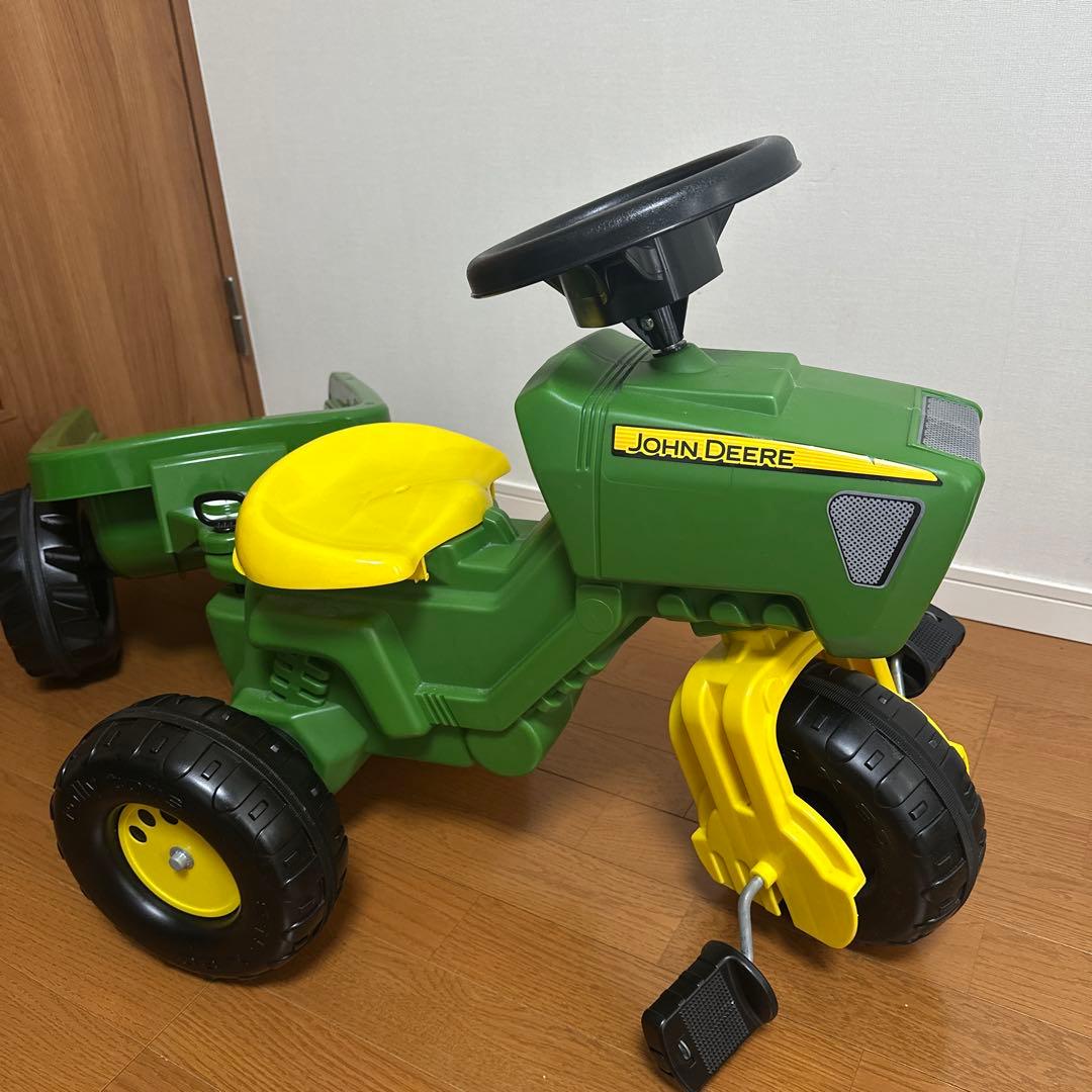 【美品ほぼ新品】トラクター 乗用玩具 三輪車トレーラー付き ジョンディア