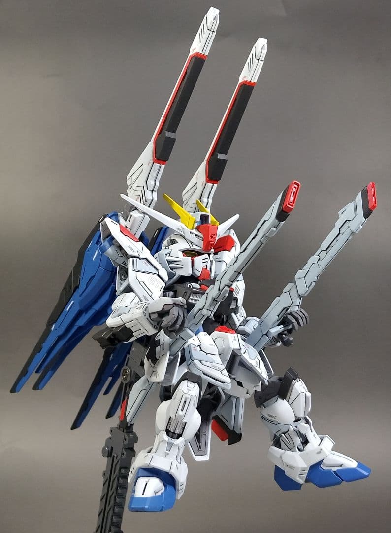 MGSD フリーダムガンダム 改修 全塗装 完成品 キラ・ヤマト