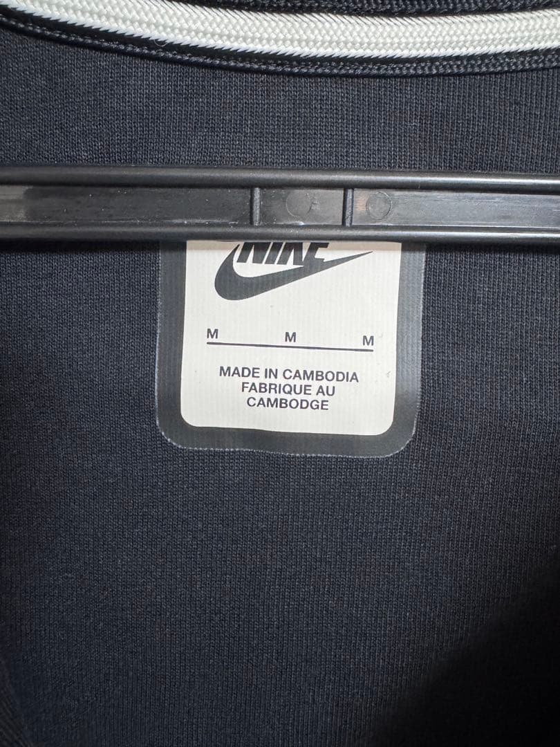 【新品未使用】NIKE テックフリース　ウィンドランナー ブラック