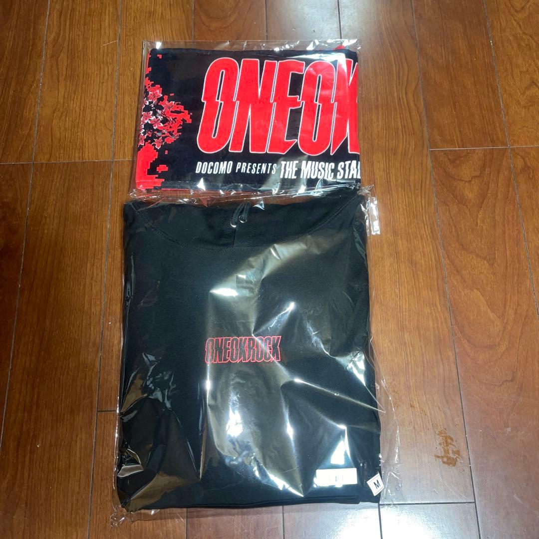 ONE OK ROCK パーカーMサイズ タオルセット