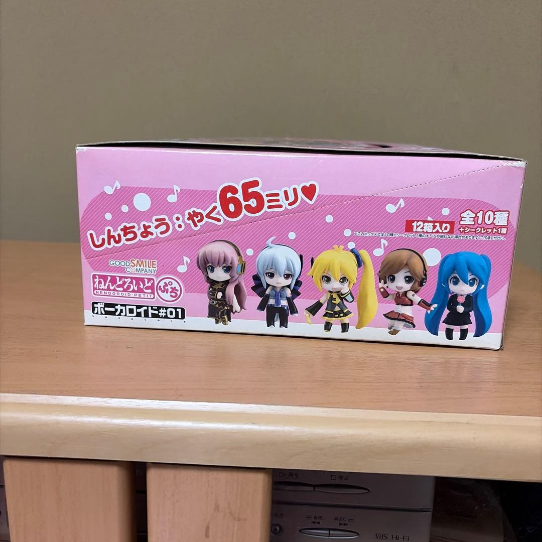 ボーカロイド#01 ねんどろいど　ぷち 12個入り値下げ