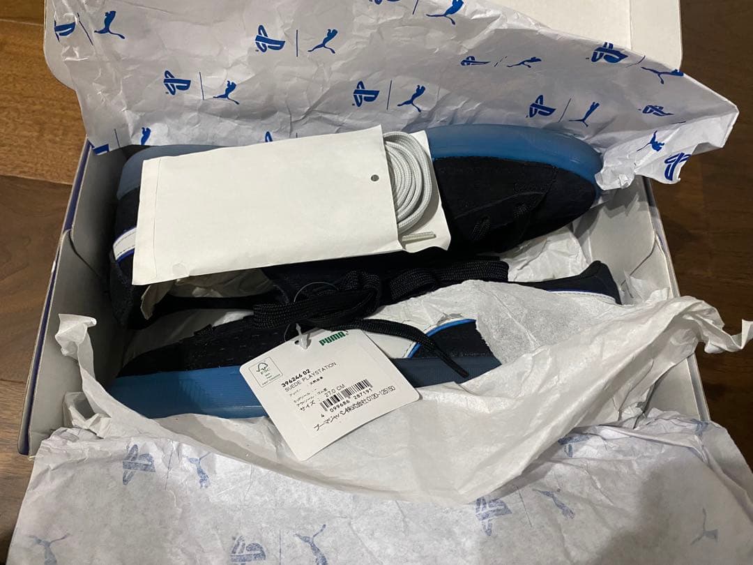 ユニセックス PUMA x PlayStation スウェード スニーカー
